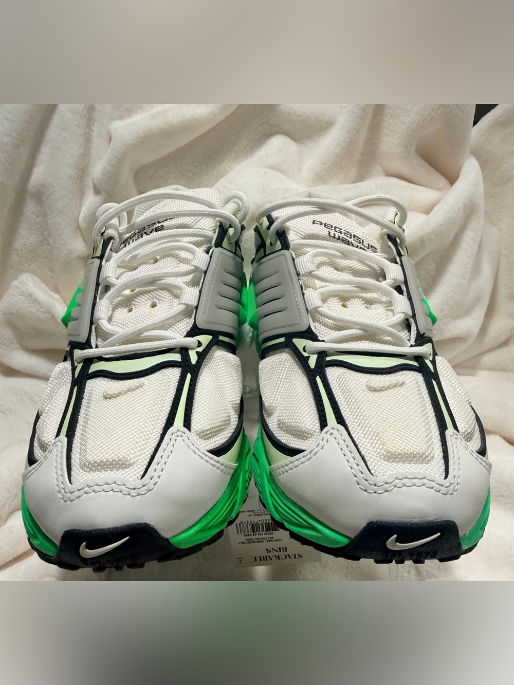 Nike Air Pegasus Wave "Summit White / Green Strike" - Men’s 7.5 / Women’s 9 New